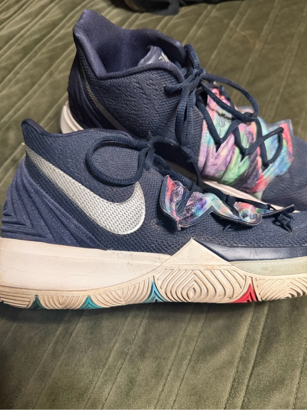 Nike Mens Kyrie 5 Shoes Multi